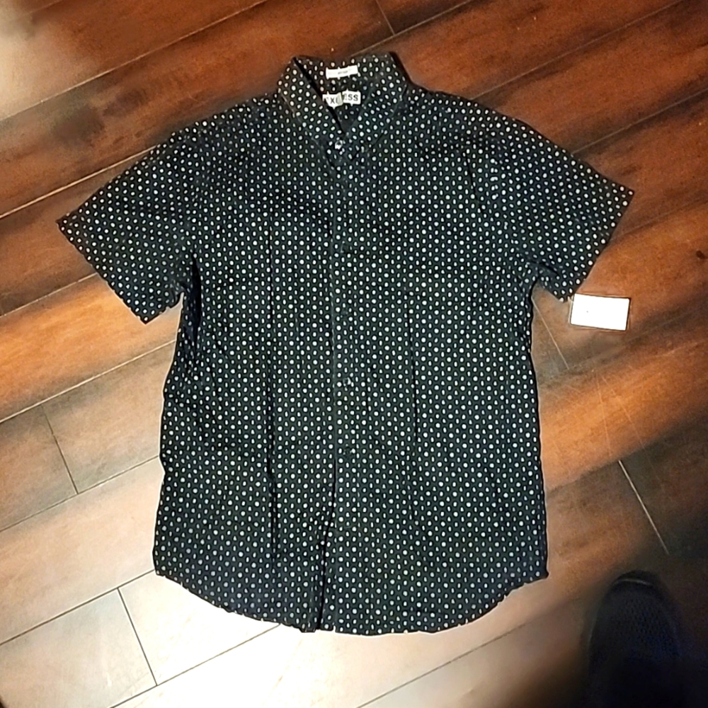 Mens Express shirt size M